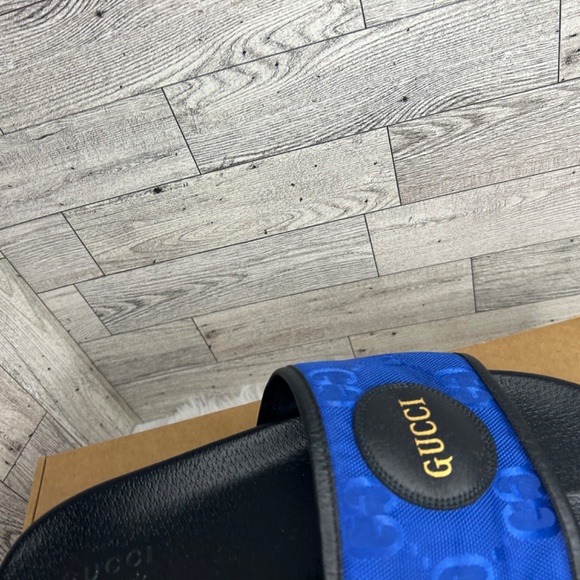 EUC once Gucci slides - Picture 4 of 8